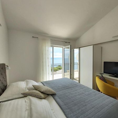 Apartments Marija Брела Екстер'єр фото