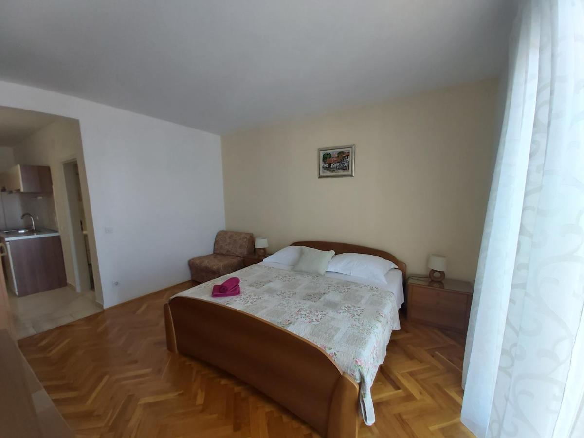 Apartments Marija Брела Екстер'єр фото