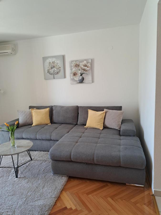 Apartments Marija Брела Екстер'єр фото