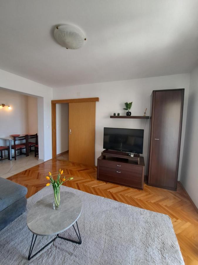 Apartments Marija Брела Екстер'єр фото